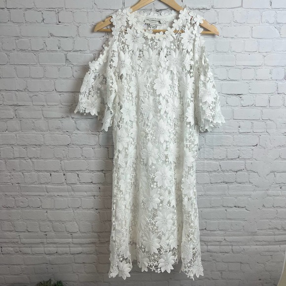 Molly Bracken Floral Lace Fully Lined Cold Shoulder White Dress Knee Length M
